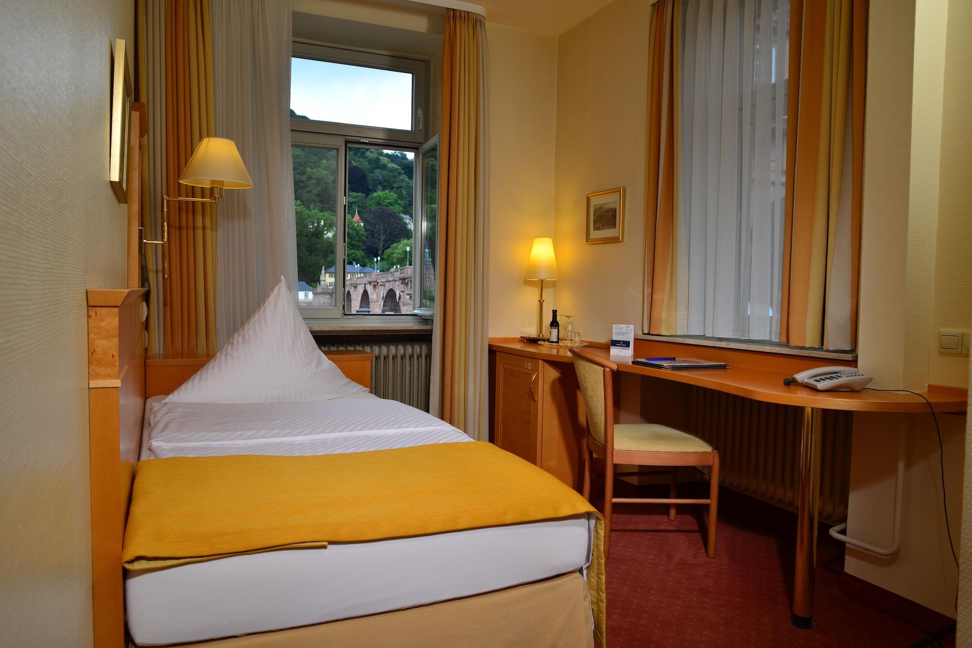 ซิตี้ พาร์ตเนอร์ โฮเทล ฮ็อลลันเดอร์ โฮฟ Hotel ไฮเดลเบิร์ก ภายนอก รูปภาพ