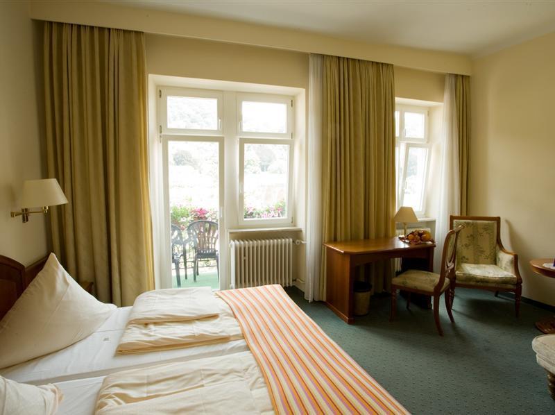 ซิตี้ พาร์ตเนอร์ โฮเทล ฮ็อลลันเดอร์ โฮฟ Hotel ไฮเดลเบิร์ก ภายนอก รูปภาพ
